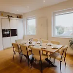 Staylight Penthouse In Der Suedstadt - Luxus Lägenhet Hannover