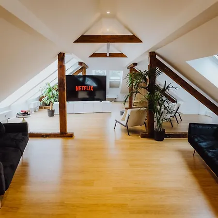 Staylight Penthouse In Der Suedstadt - Luxus * Hannover